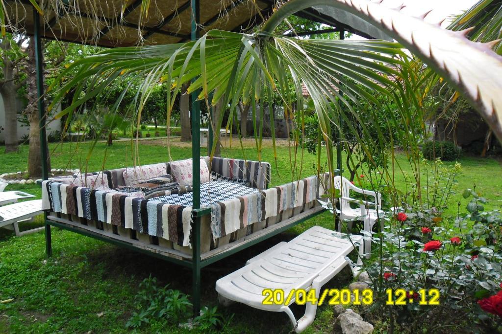 Cesur Pansiyon Hotel Çıralı Ngoại thất bức ảnh