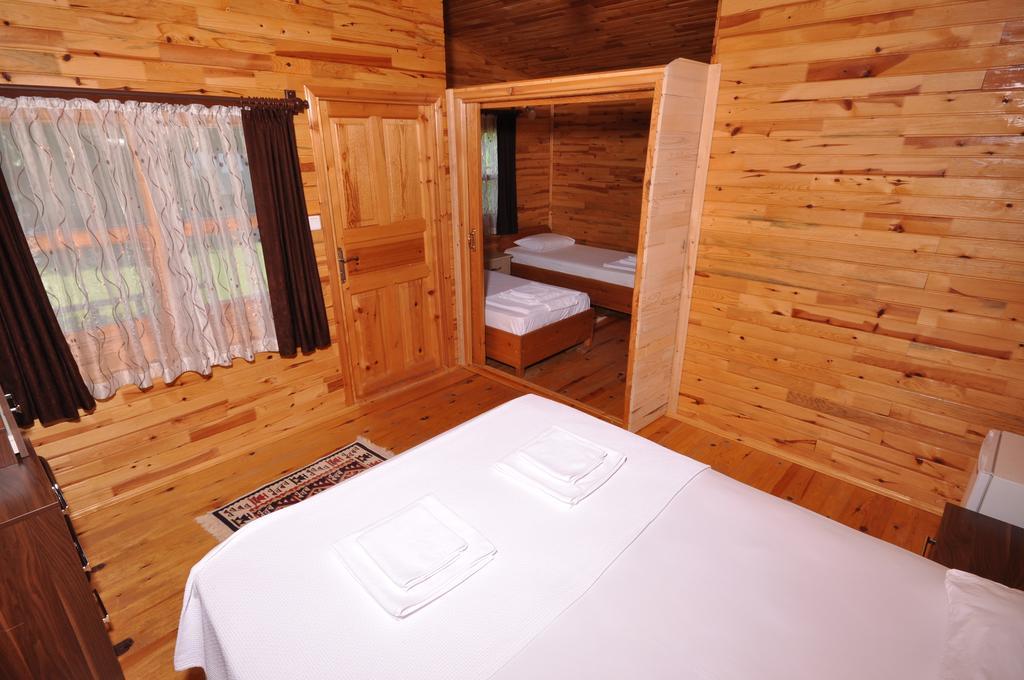 Cesur Pansiyon Hotel Çıralı Ngoại thất bức ảnh